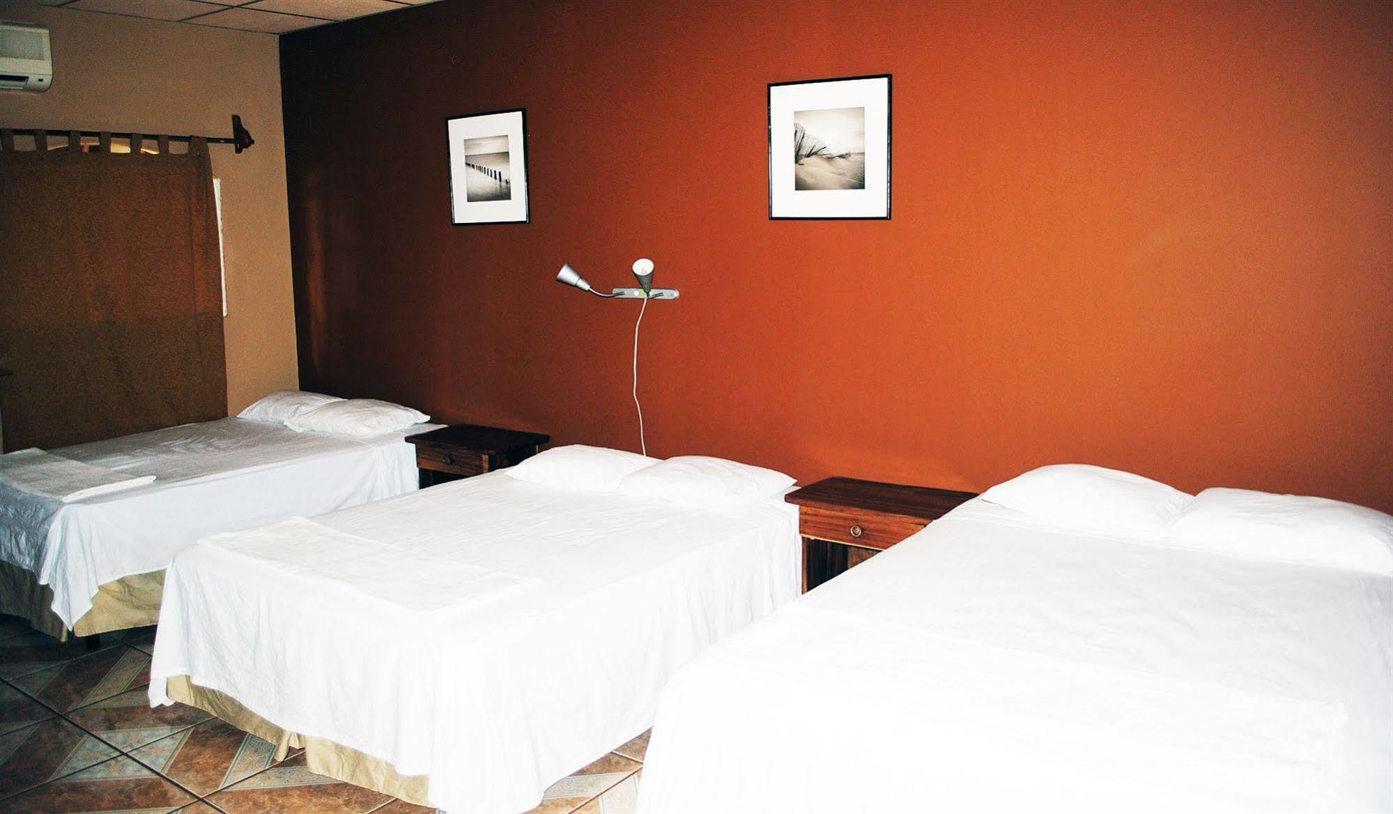 Hotel Miraflores El Cuco Extérieur photo
